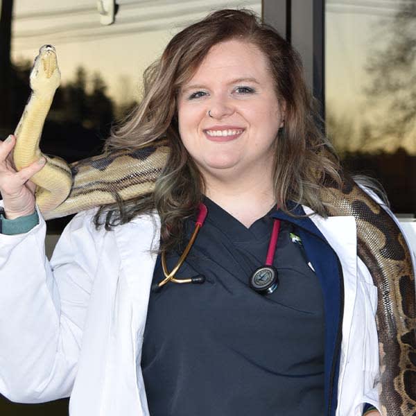 Dr. Whitney Jones, Grayson Veterinarian